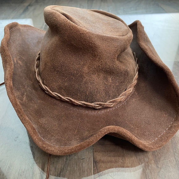 Like New Suede Cowboy Hat
